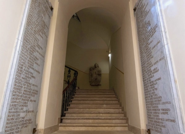 Visita al Palazzo Montani Leoni